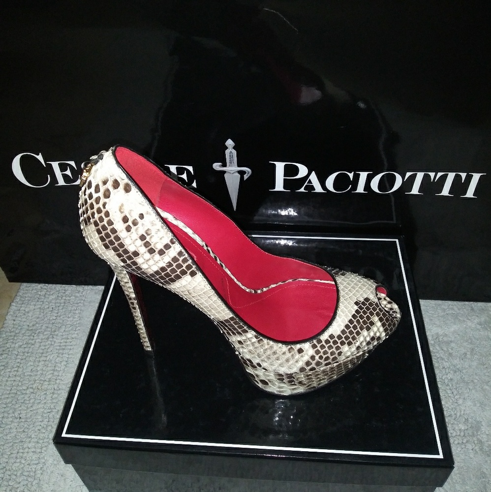 Cesare Paciotti Heels